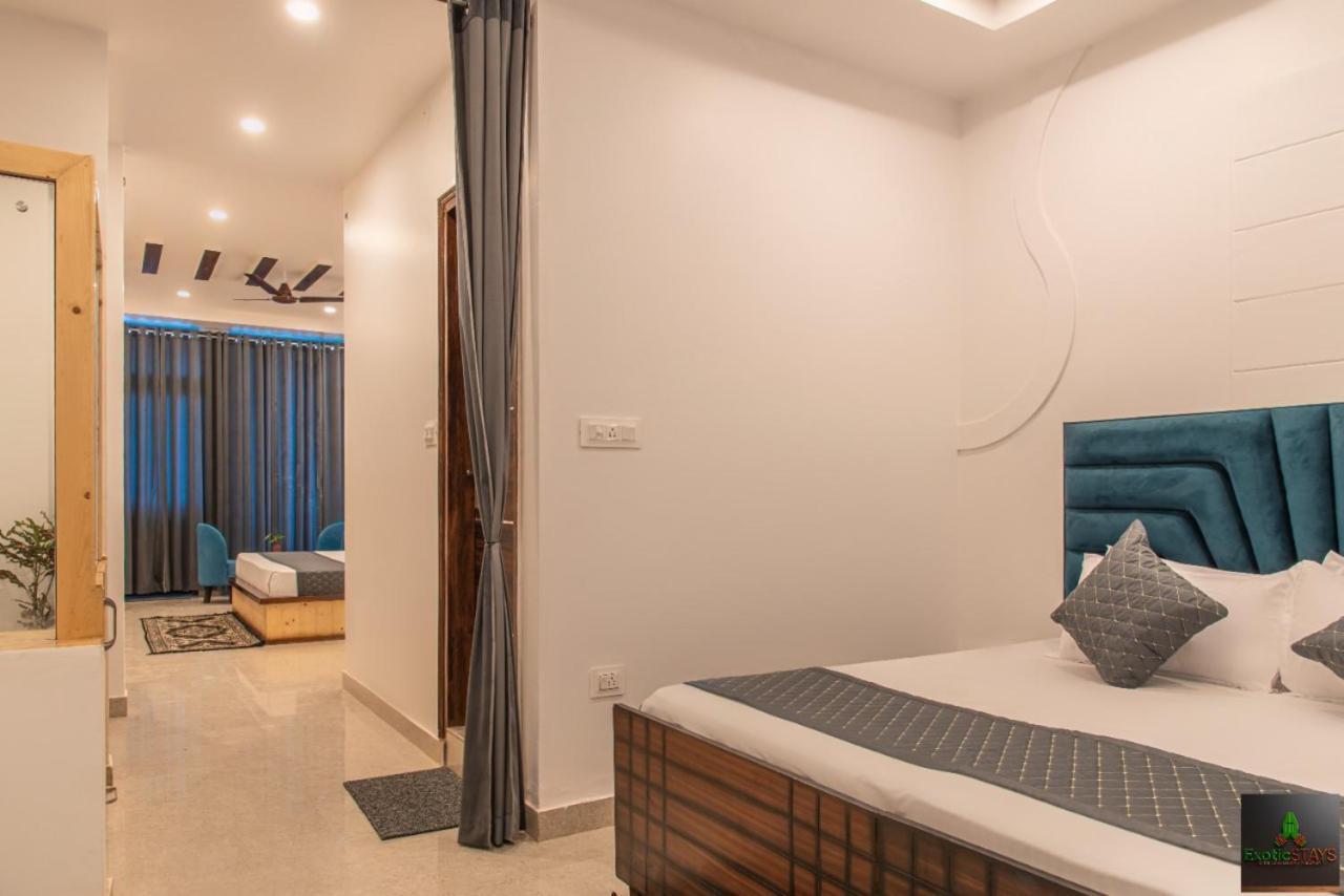 The Hillside Inn Kasauli By Exotic Stays Екстер'єр фото