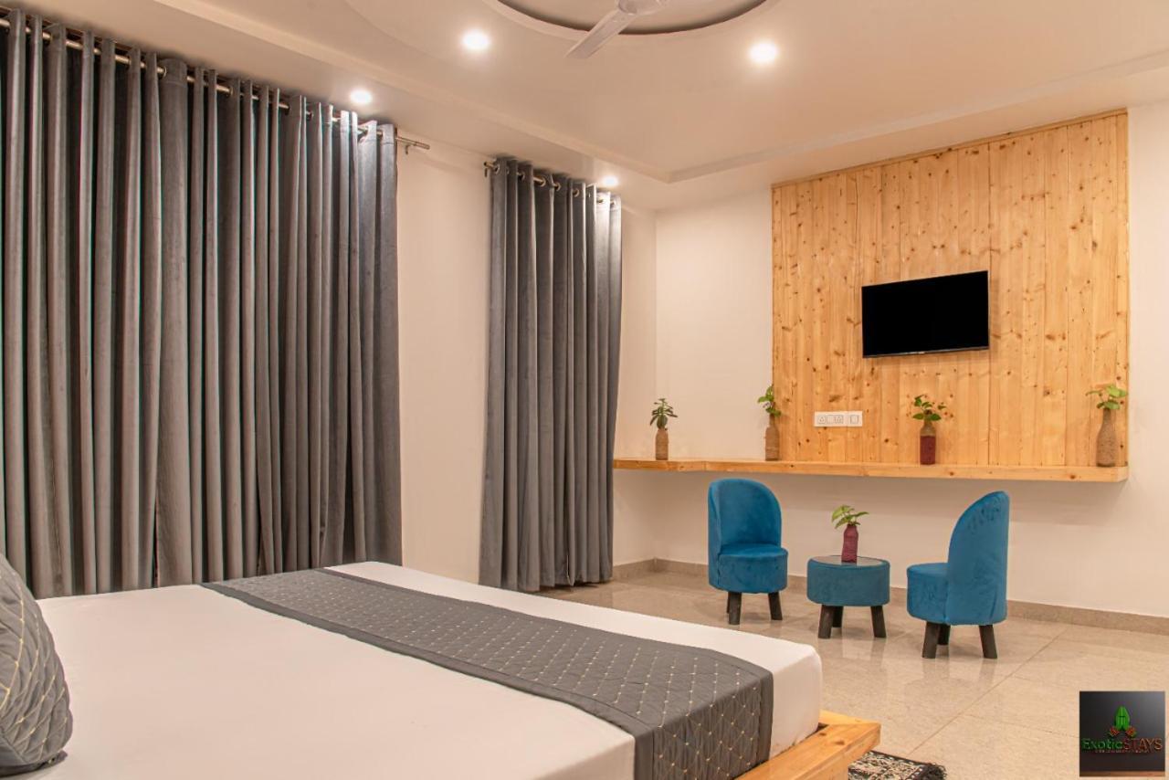 The Hillside Inn Kasauli By Exotic Stays Екстер'єр фото