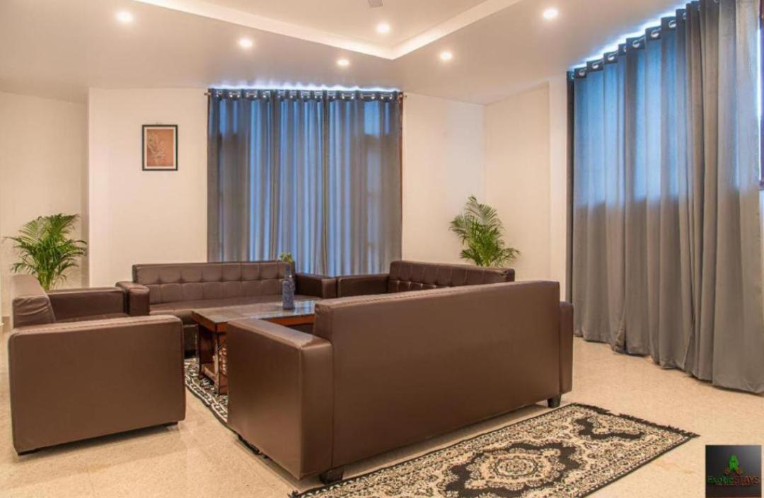 The Hillside Inn Kasauli By Exotic Stays Екстер'єр фото