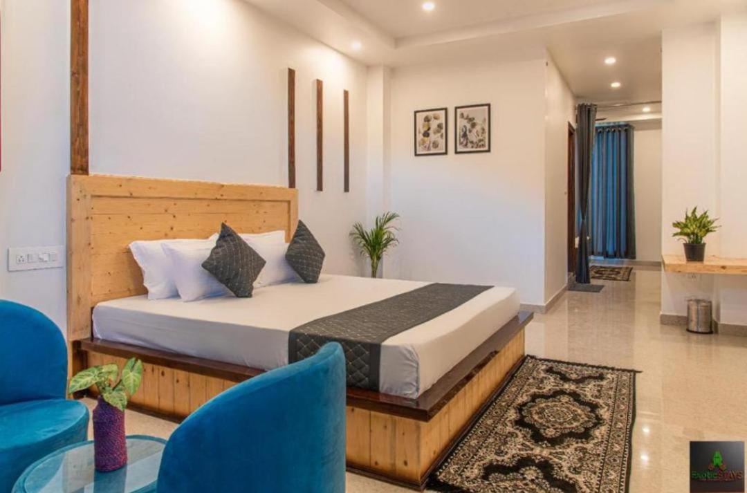 The Hillside Inn Kasauli By Exotic Stays Екстер'єр фото