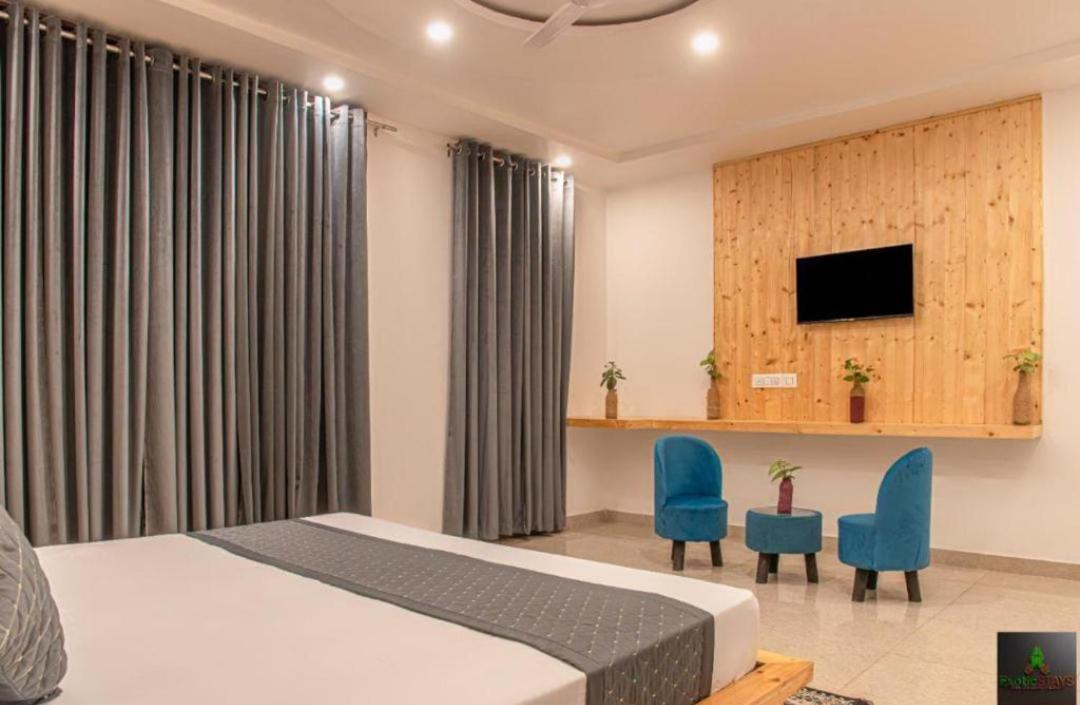 The Hillside Inn Kasauli By Exotic Stays Екстер'єр фото